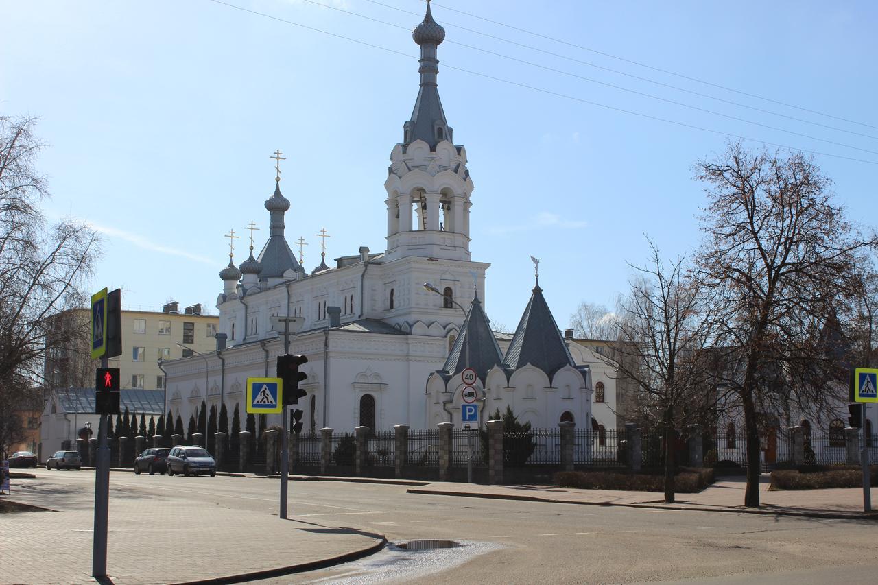 Gostinnyi Dom Bobruisk Extérieur photo